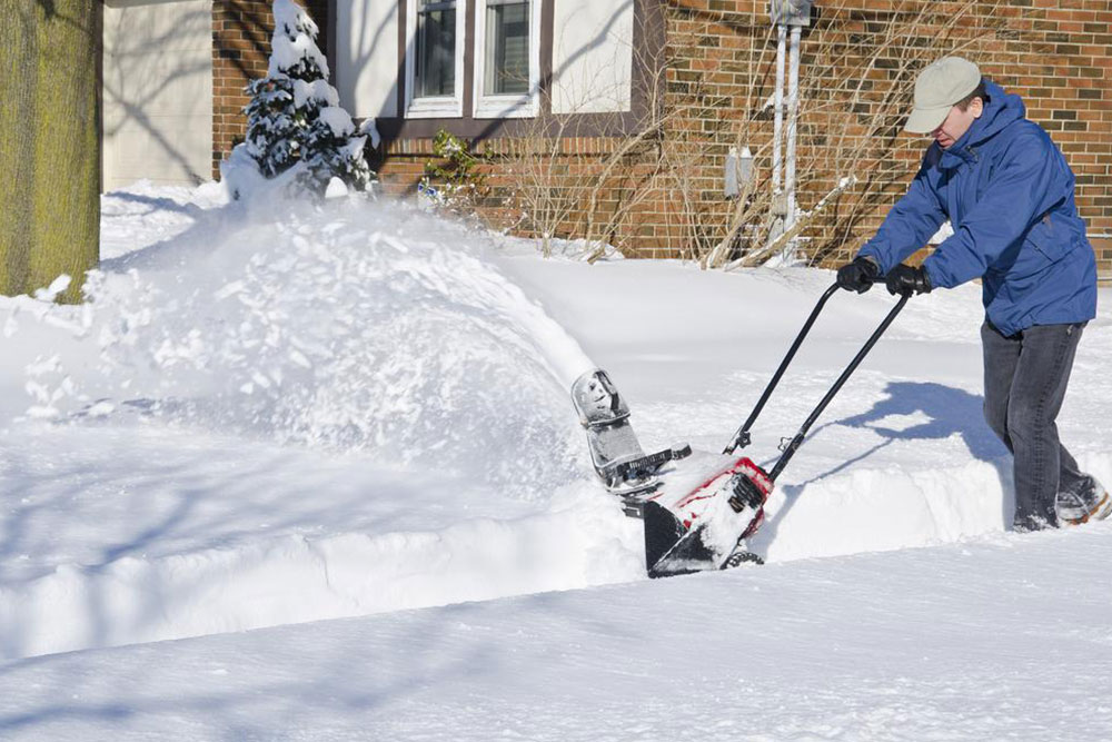 4 ways to find snow blowers and plows on sale