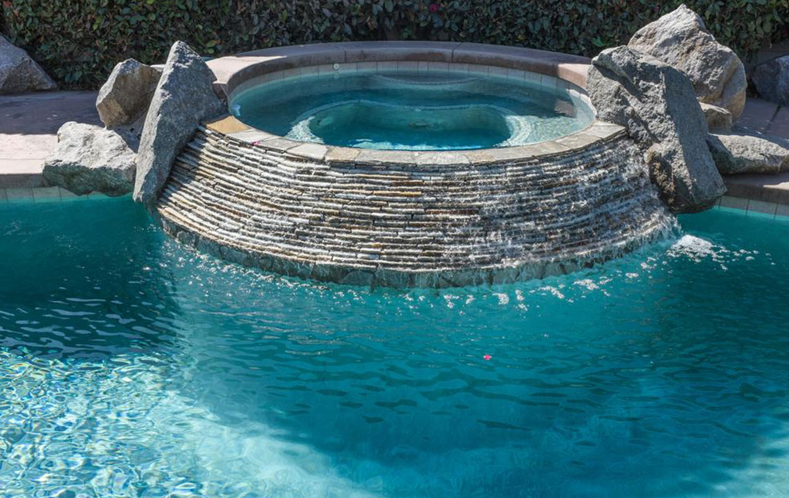 Five tips to protect your hot tub cover