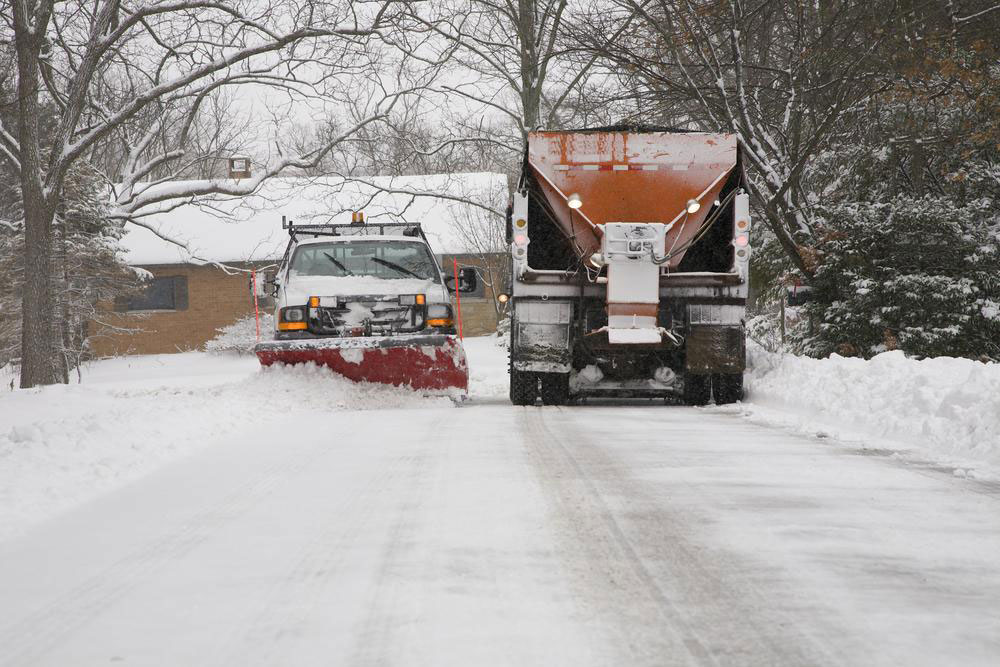 A quick guide on how to buy snow plows for trucks