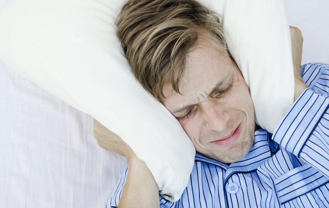 Beware of these 7 symptoms of sleep disorders to combat further damage