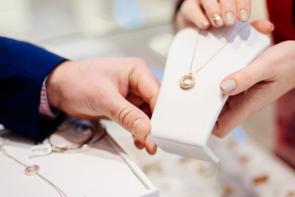 15 Jewelry Deals to Explore on Cyber Monday 2023