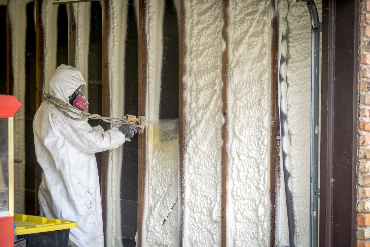 Maximizing Energy Efficiency in the UK: The Benefits of Spray Foam Insulation